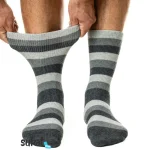 Kiristämättömät puuvillasukat - Raidat